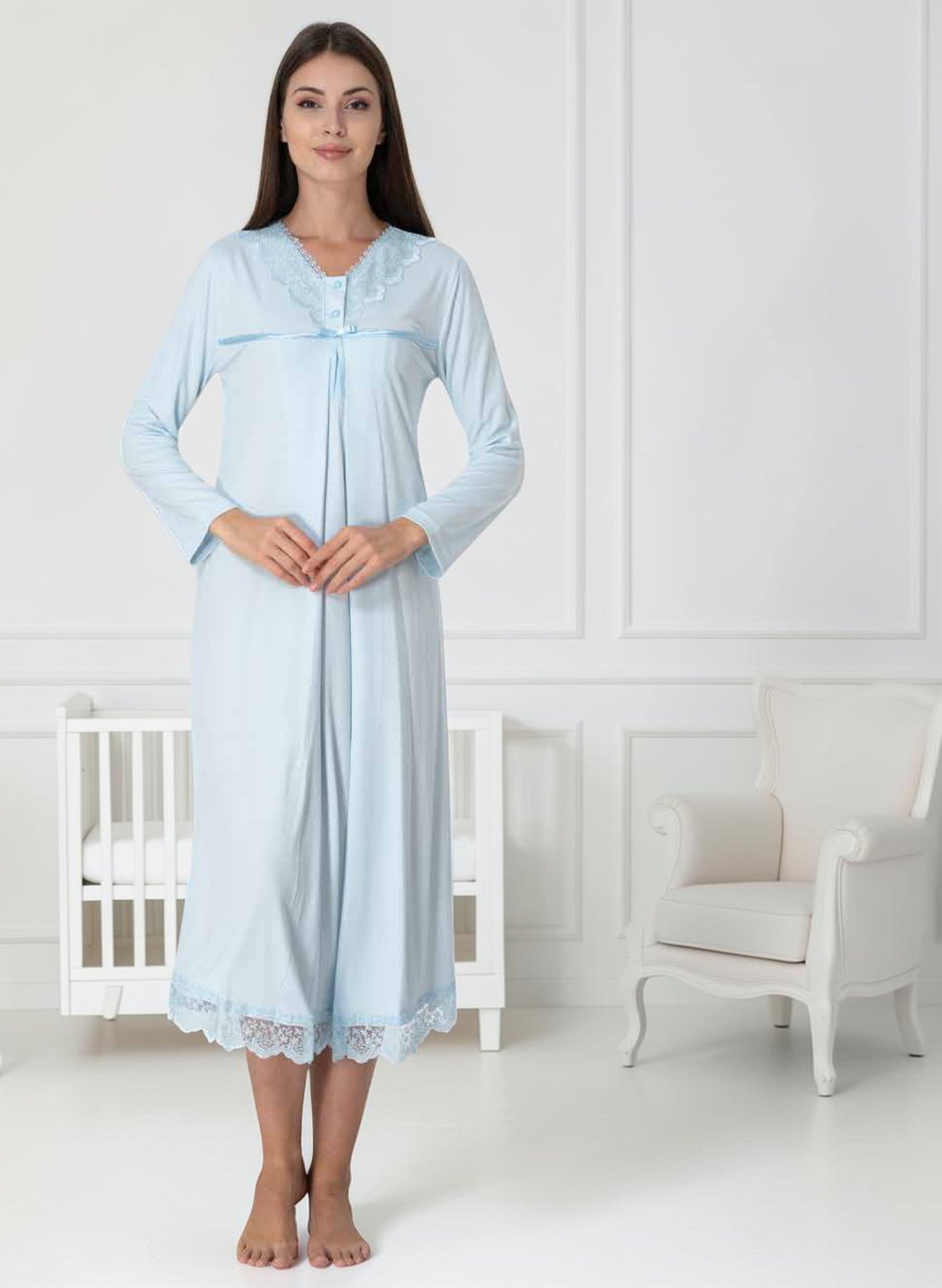 Blue nightie & robe set by Mini Plum – long-sleeve nursing nightwear with V-neck, breastfeeding-friendly, hospital bag ready